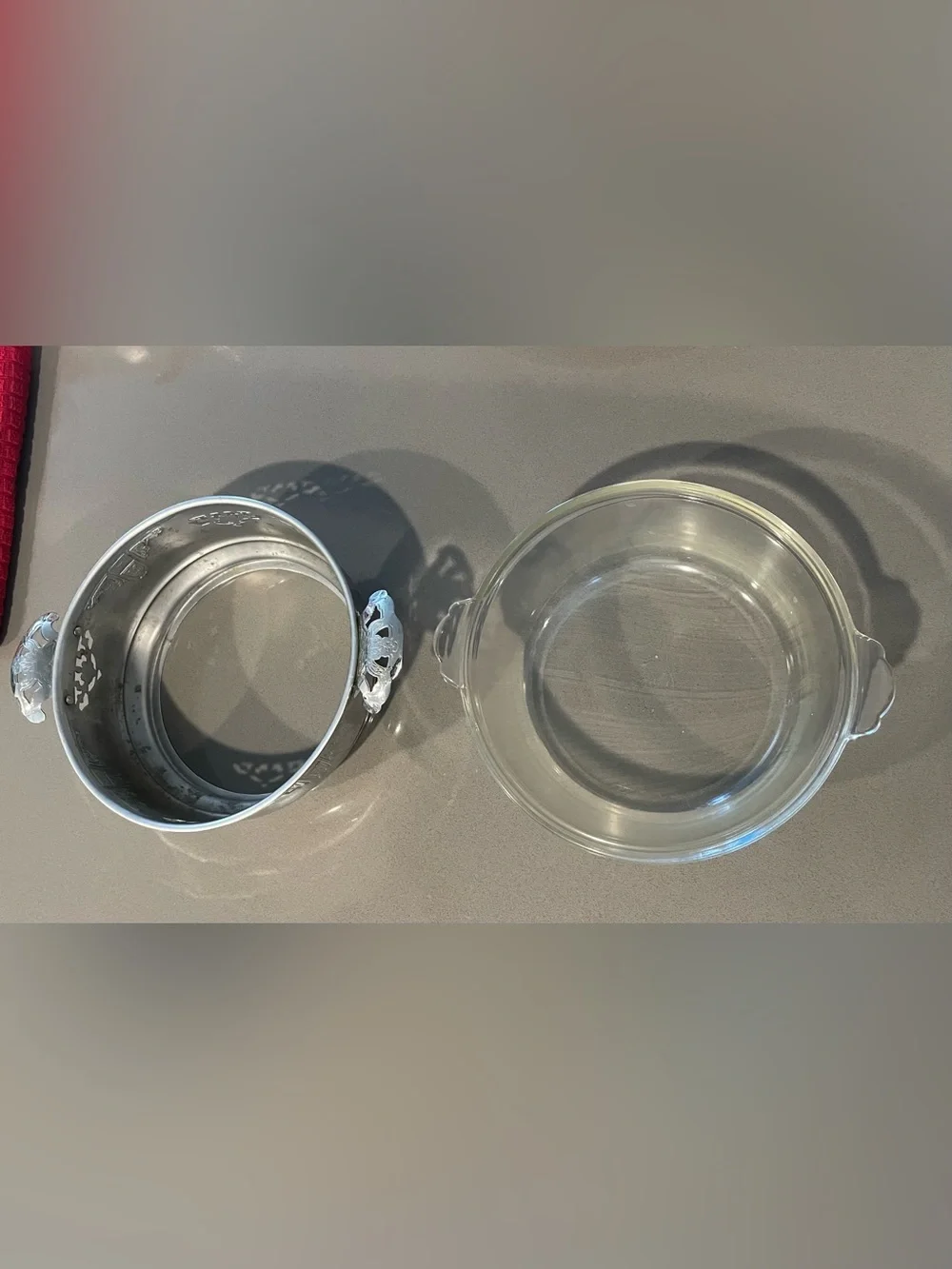 Vtg Art Deco Early Pyrex Round Etched Dish 023-with Clear Glass Dish. NO LID.